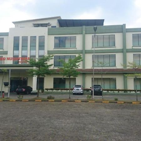 Hotel Grand Nusantara Sunggal Bagian luar foto